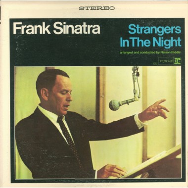 Frank Sinatra - Strangers In The Night
